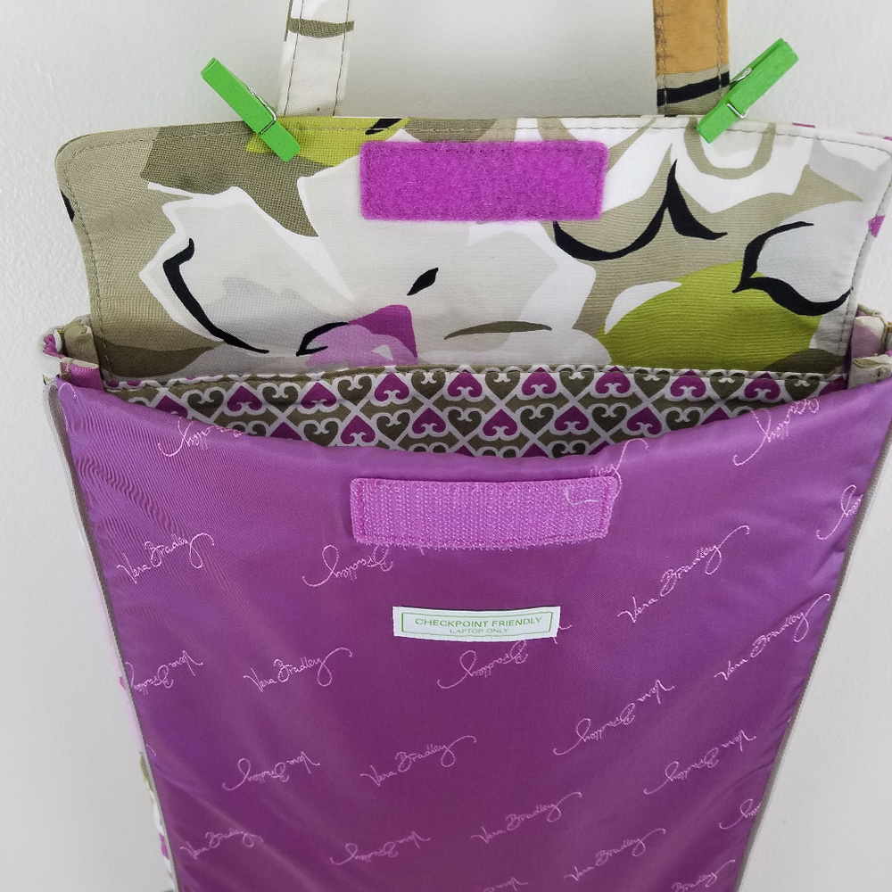 Sold Vera Bradley Checkpoint Friendly Laptop Bag - Picture 5 of 7